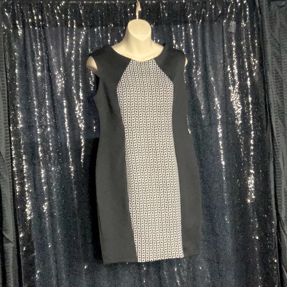 Cute little number  for fall and spring